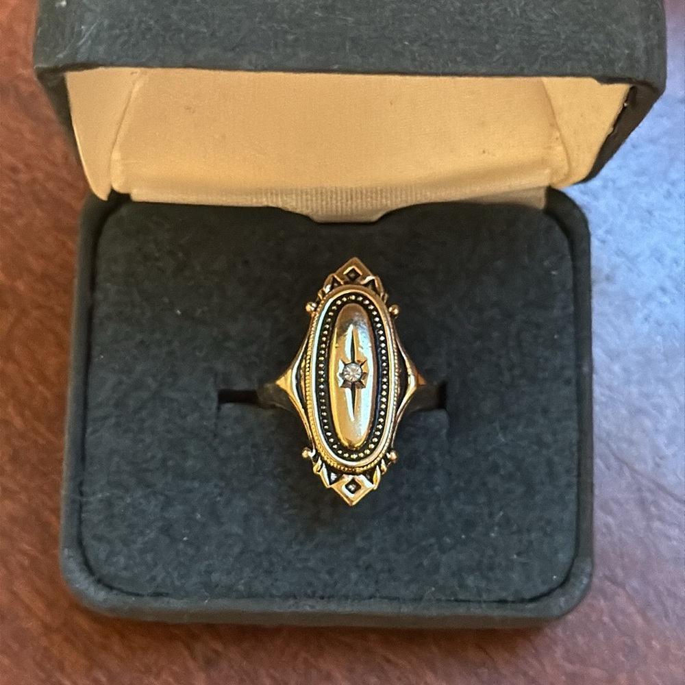 Avon Kensington Ring